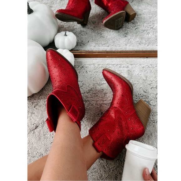 NEW Red Western Style Bedazzled Cowboy Ankle Boots - Picture 2 of 14